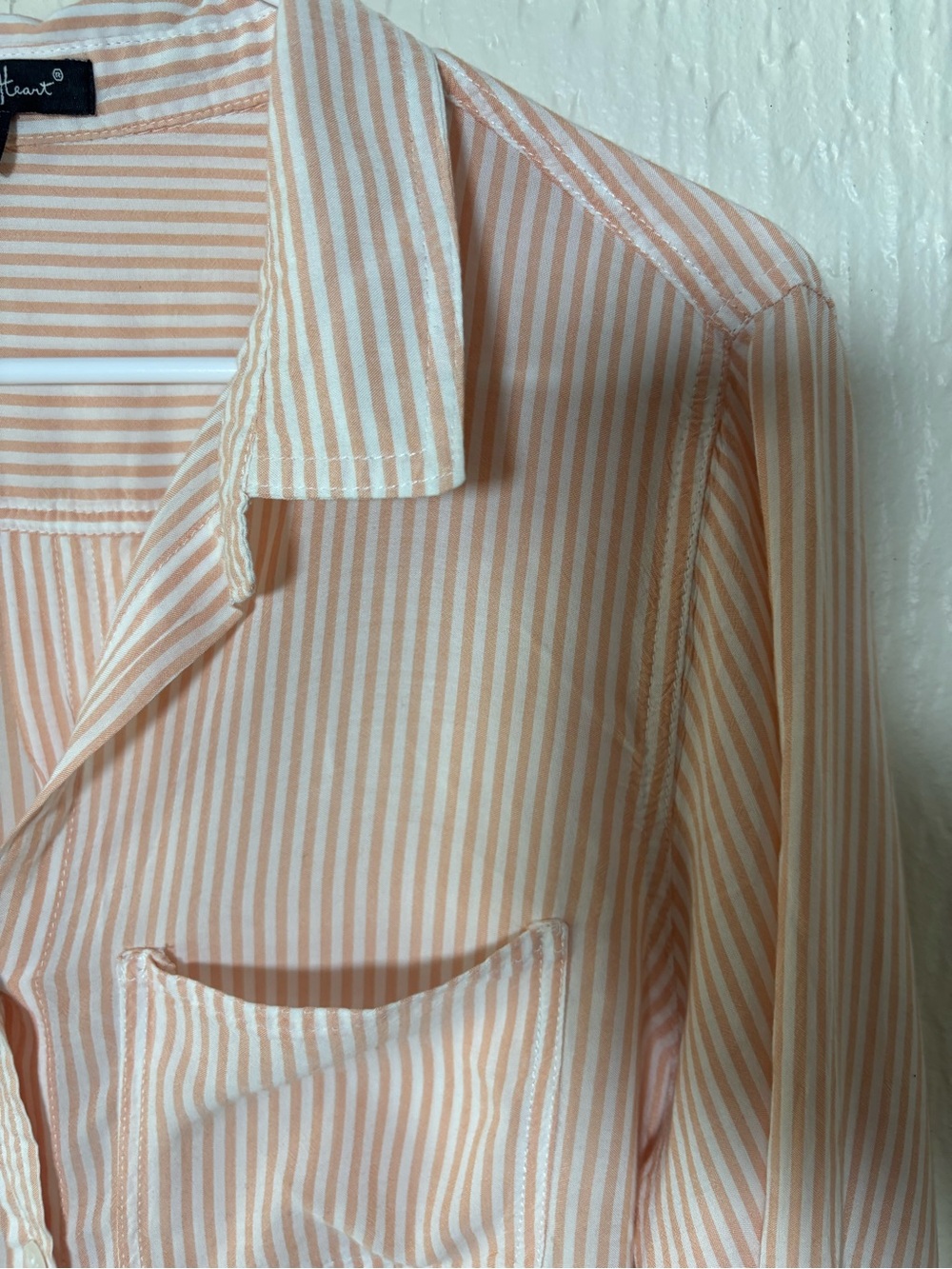 Velvet Heart Peach and White Striped Button-Front Shirt Women Size Large - Picture 5 of 15